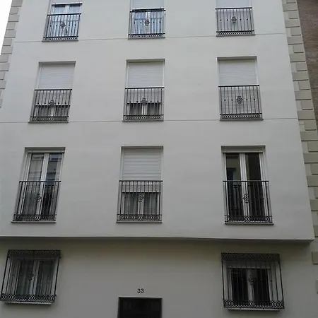 New La * Granada